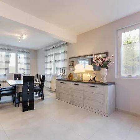 La Rose D'henri * Landreville